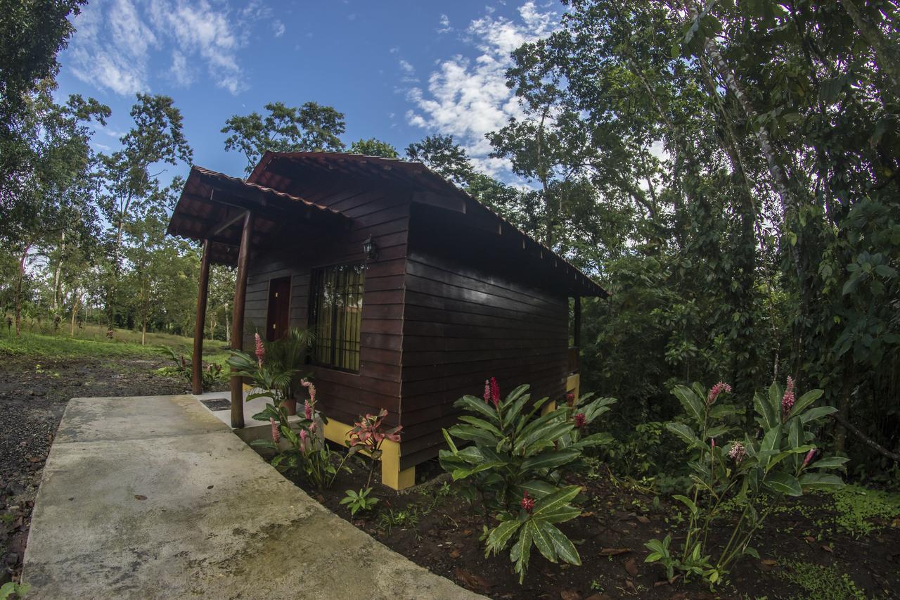 Hotel Rancho Cerro Azul La Fortuna Exterior photo